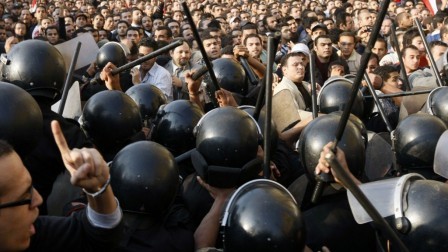 L’Egypte s’embrase à son tour