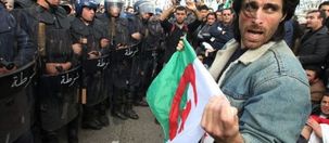 Le PCF "solidaire des manifestants pour la démocratie en Algérie"