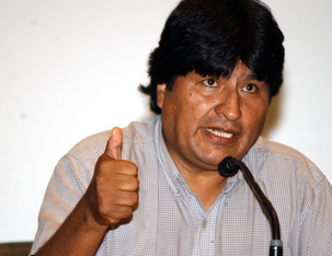 Libye : le président de Bolivie Evo Morales accuse l’ONU de “légitimer des guerres”