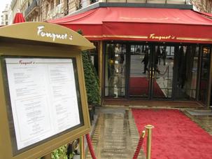 Chômeurs arrêtés au Fouquet's : « attaque contre les libertés syndicales »