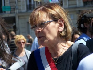 Marie-Georges Buffet (députée PCF de Seine Saint Denis) a interpelé Arnaud Montebourg sur l’avenir de PSA-Aulnay