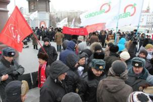 Manifestations des communistes contre le projet de loi de réforme de l'éducation en Russie (2)