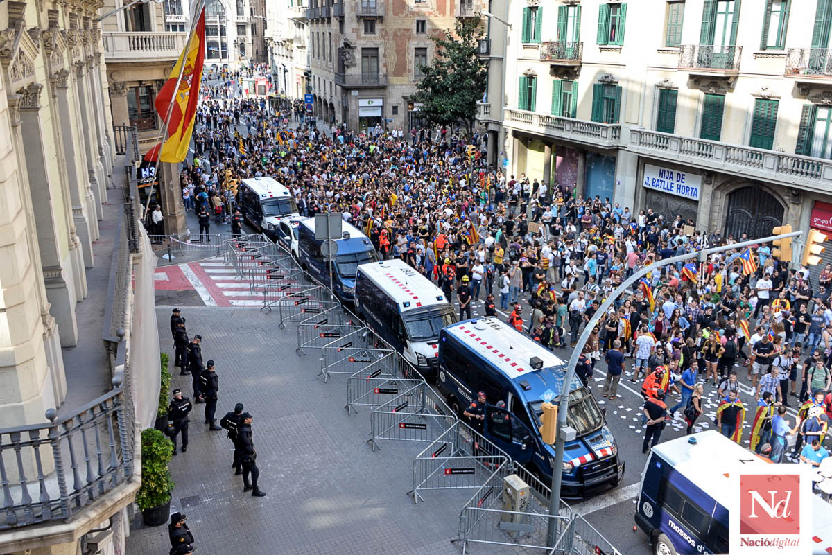 La police espagnole protégée par la police catalane