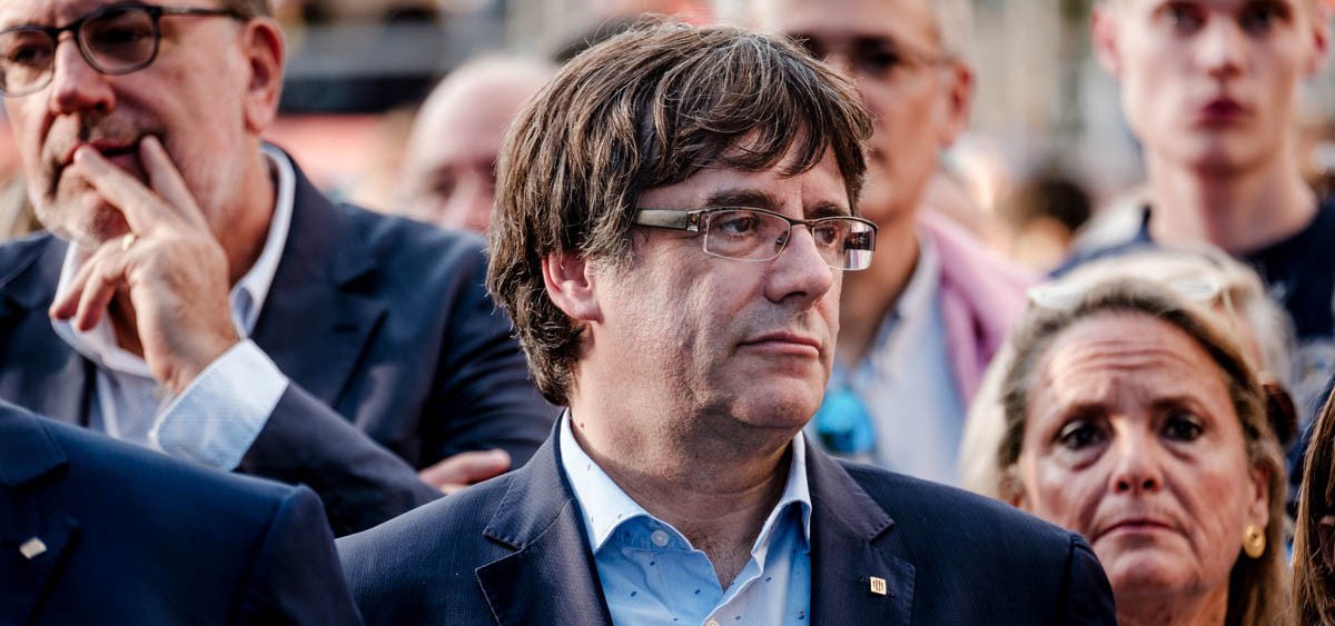 Puigdemont renonce à l'indépendance et convoque des élections le 20 décembre