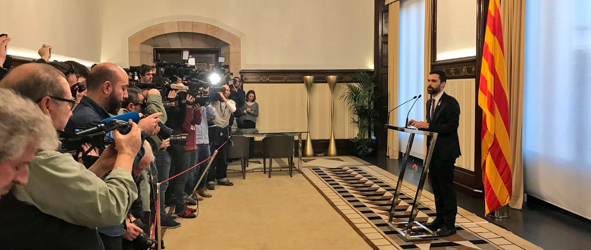 La session d'investiture de Carles Puigdemont repoussée, Madrid cherchant à violer les droits de millions de catalan.e.s