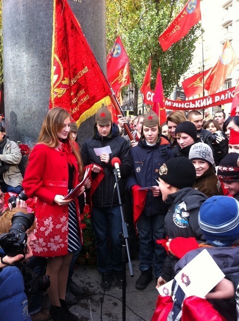 Parti Communiste d'Ukraine (KPU) : « Rendre le pays au peuple »