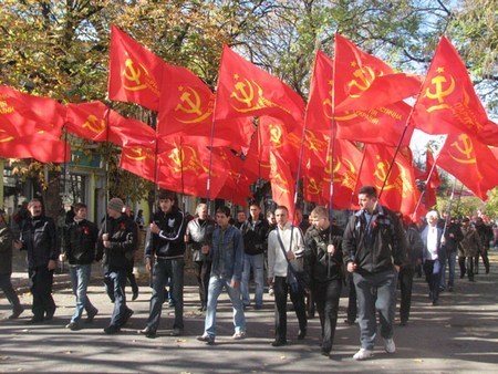 Parti Communiste d'Ukraine (KPU) : « Rendre le pays au peuple »