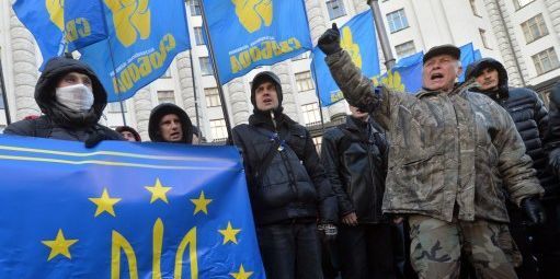 Svoboda : Le poids de l'extrême-droite en Ukraine