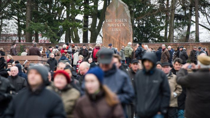 Des dizaines de milliers d'allemands rendent hommage à Rosa Luxembourg et à Karl Liebknecht