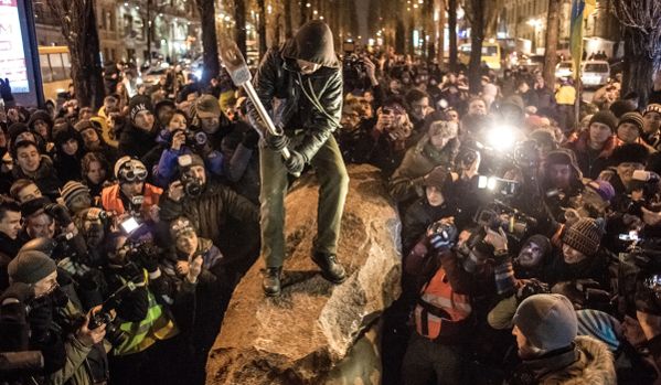 Ukraine : Une loi renforce la législation concernant les manifestations suite aux actes de vandalismes