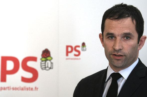 Réforme des bourses : Benoît Hamon veut acheter la paix sociale