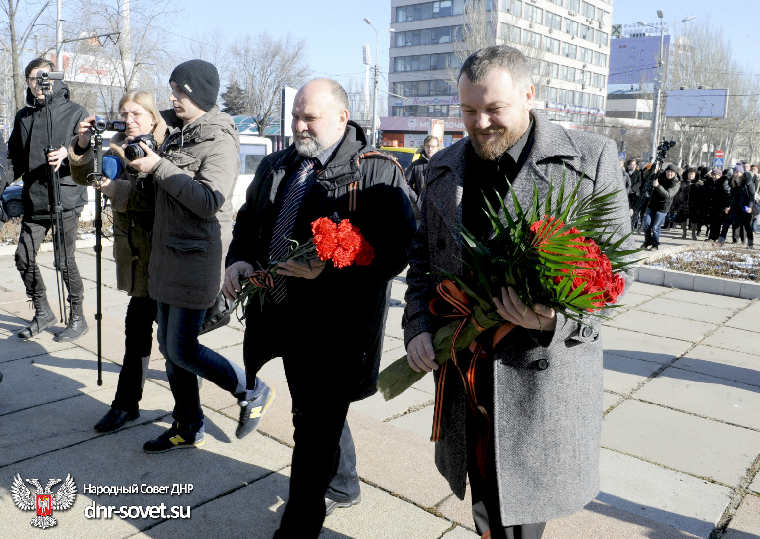 Donetsk rend hommage au communiste Fiodor "Artiom" Sergueïev fondateur de la République soviétique de Donetsk-Krivoï-Rog