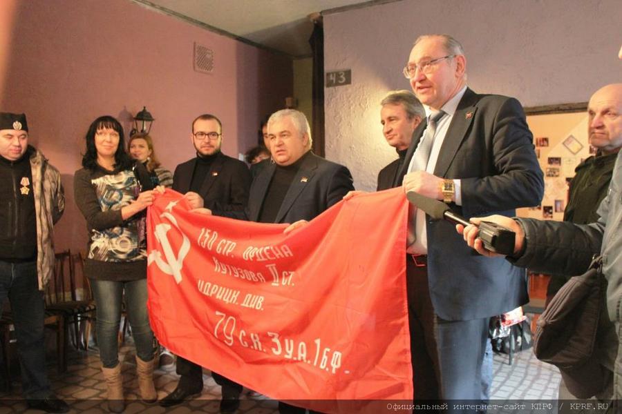 Donbass : Les communistes (UPC-PCUS) entendent continuer d'apporter de l'aide humanitaire