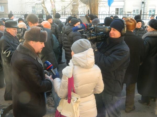 Kiev : Ils manifestent contre l'interdiction du Parti Communiste d'Ukraine (KPU)