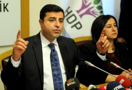 Turquie: le HDP, parti pro-kurde accuse le pouvoir de "massacre", Ankara dément