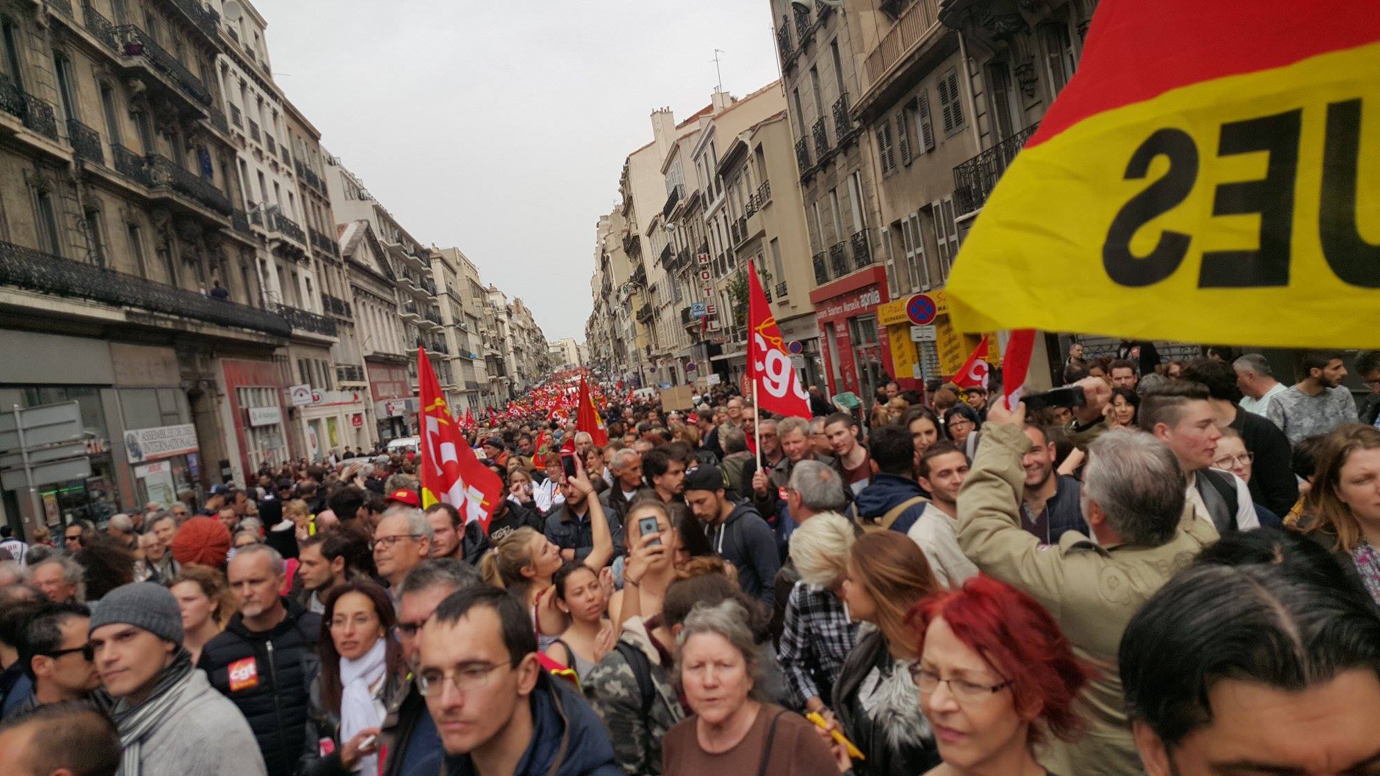 Loi travail : après l'immense mobilisation, une seule issue, le retrait (CGT)