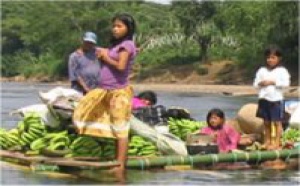 Actus monde: marche de milliers d'indigènes en Colombie