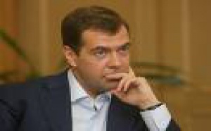 Actus monde: Medvedev fustige les Etats-Unis