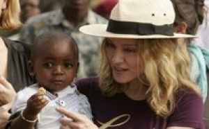 People: Madonna a quitté le Malawi