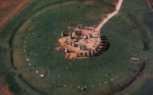 Une ballade dans l'espace et le Stonehenge Allemand