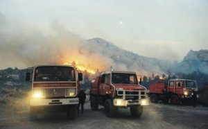 Feu de foret: les pompiers à bout de souffle