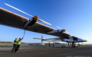 Le tour du monde en avion solaire