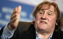 Gérard Depardieu urine dans l'avion