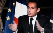 Actus Monde: Sarkozy en Roumanie, Yahoo et Microsoft bientôt mariés